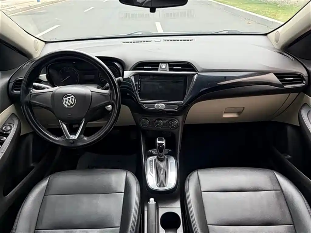 Buick Excelle 2020 15N Manual Elite фото 5