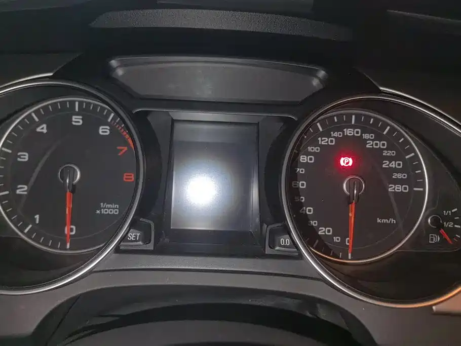 Audi A5 (Import) 2014 Coupe 45 TFSI фото 14