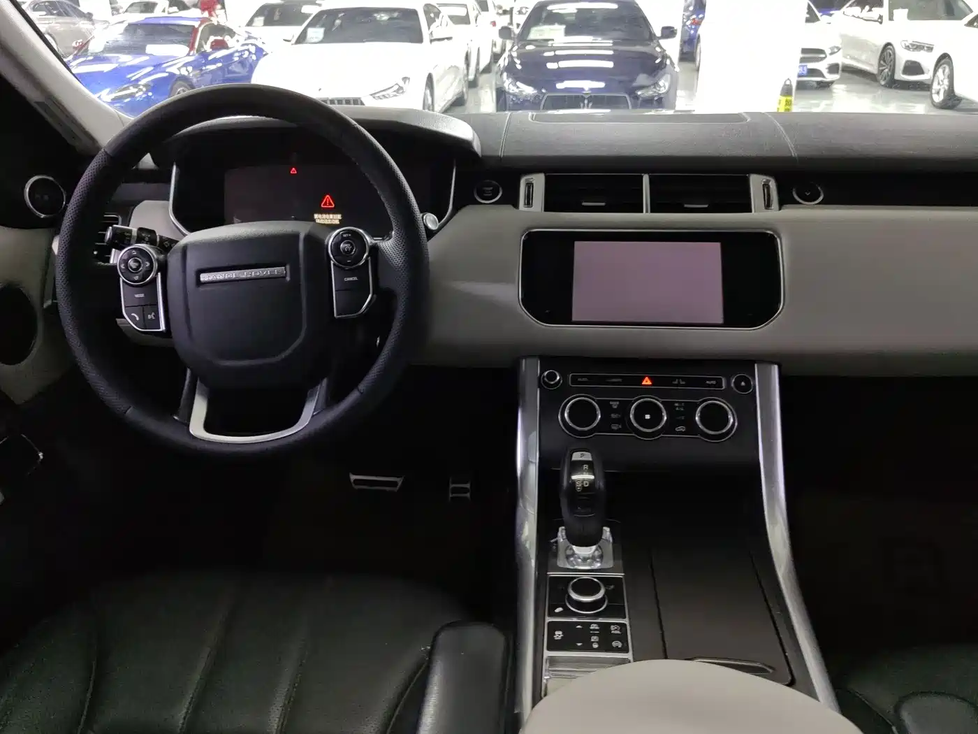 Land Rover Range Rover Sport 2014 3.0 SC V6 HSE фото 5