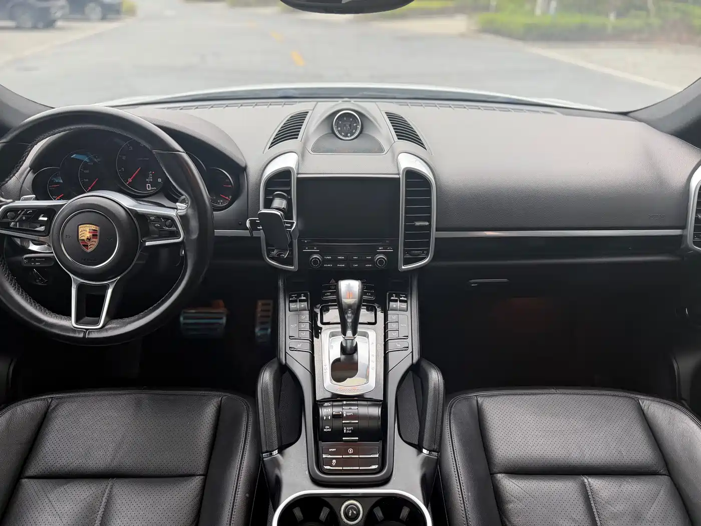 Porsche Cayenne 2016 Cayenne 3.0T фото 8