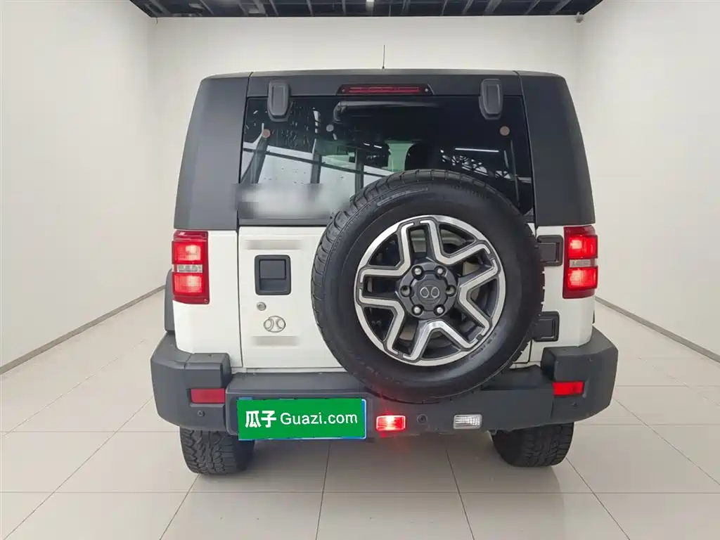 BAIC ORV Beijing Offroad BJ40 2016 Model 40L 2.3T Automatic 4WD Exclusive фото 6