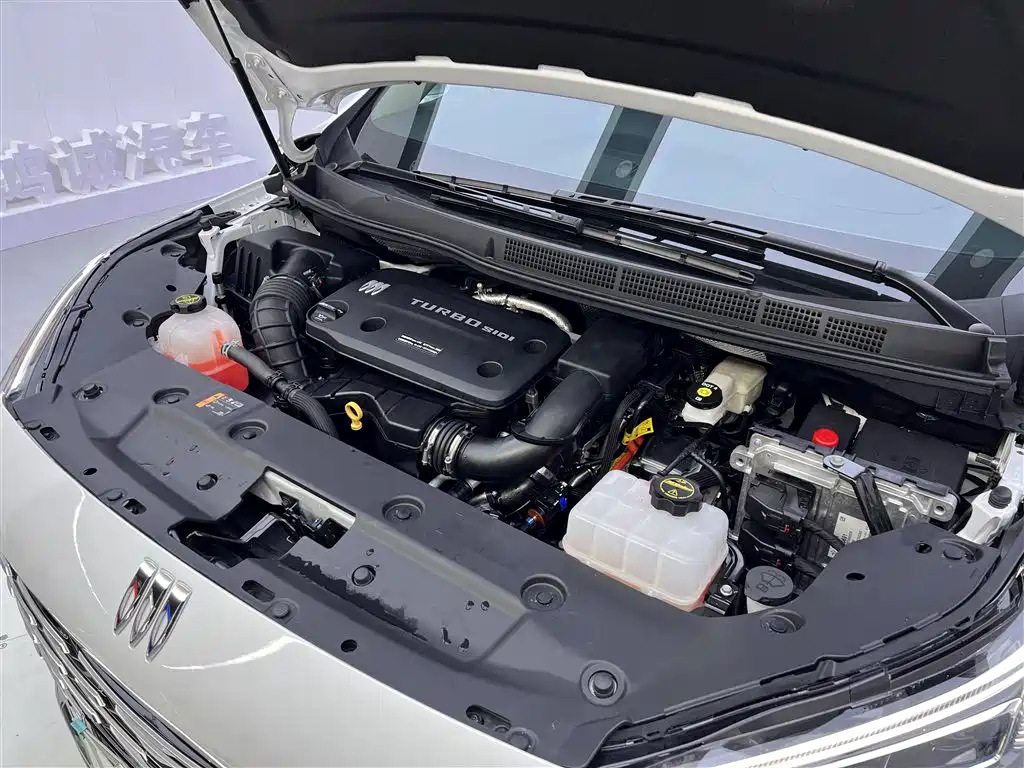 BUICK GL8 NEW ENERGY