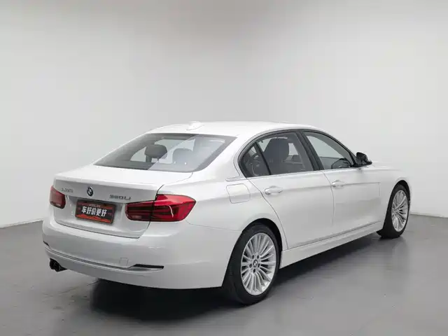 BMW 3 Series 2018 320Li Fashion Style — фото 2