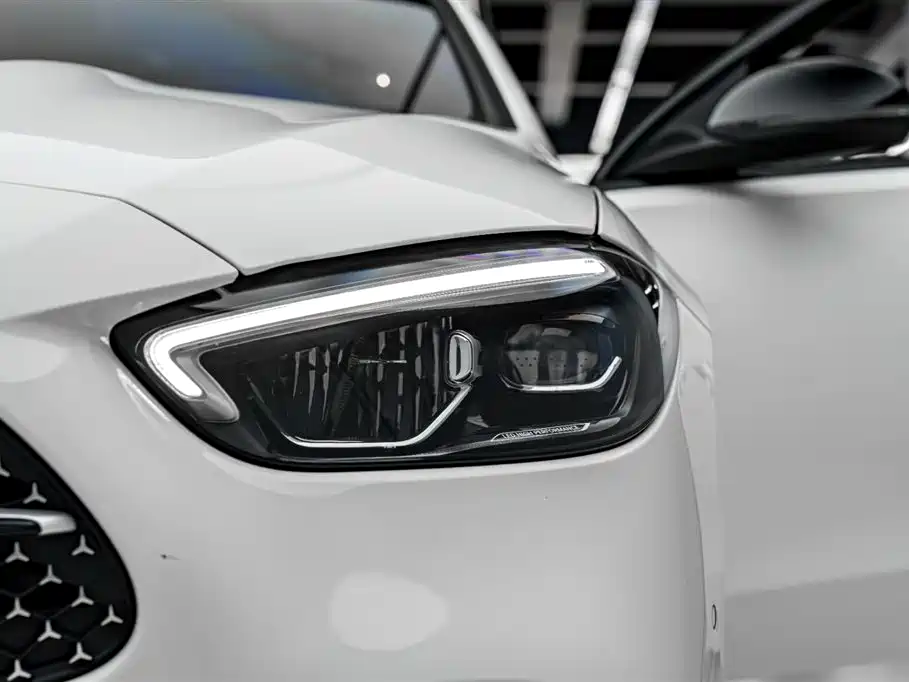 Mercedes-Benz C-Class 2022 Facelift C 260 L Sport фото 33