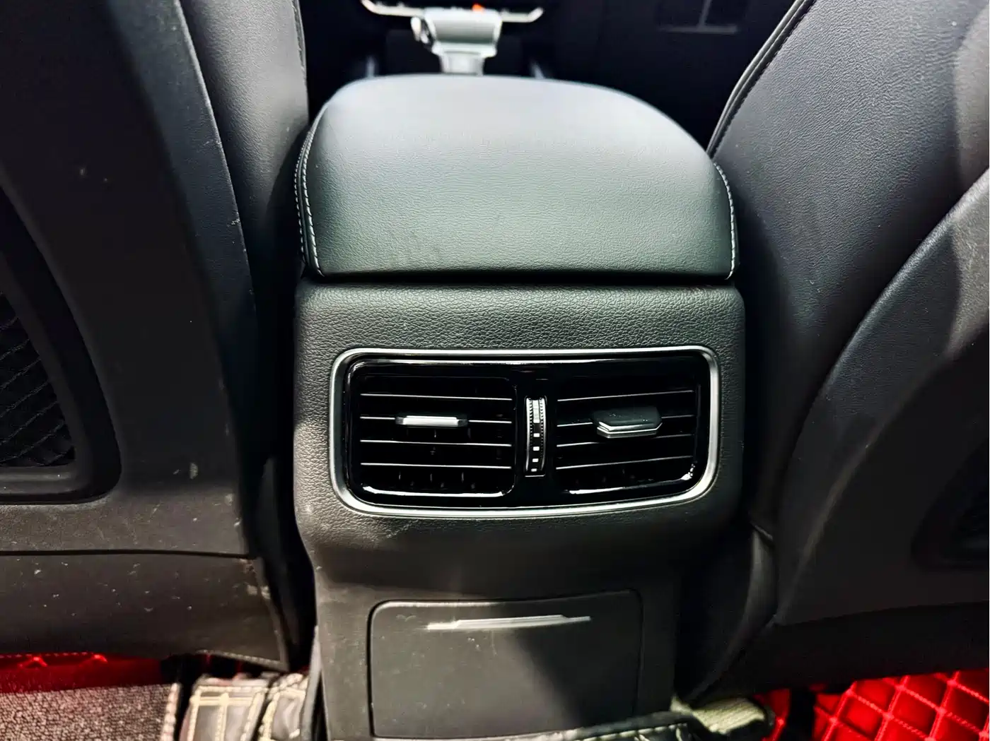 Hongqi HS5 2020 2019 2.0T Smart Connect Enjoy 4WD Edition