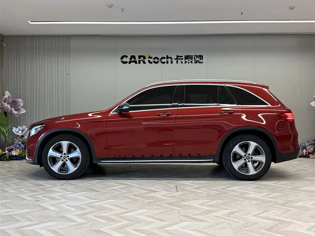 Mercedes-Benz GLC 2018 GLC 260 4MATIC Luxury фото 8