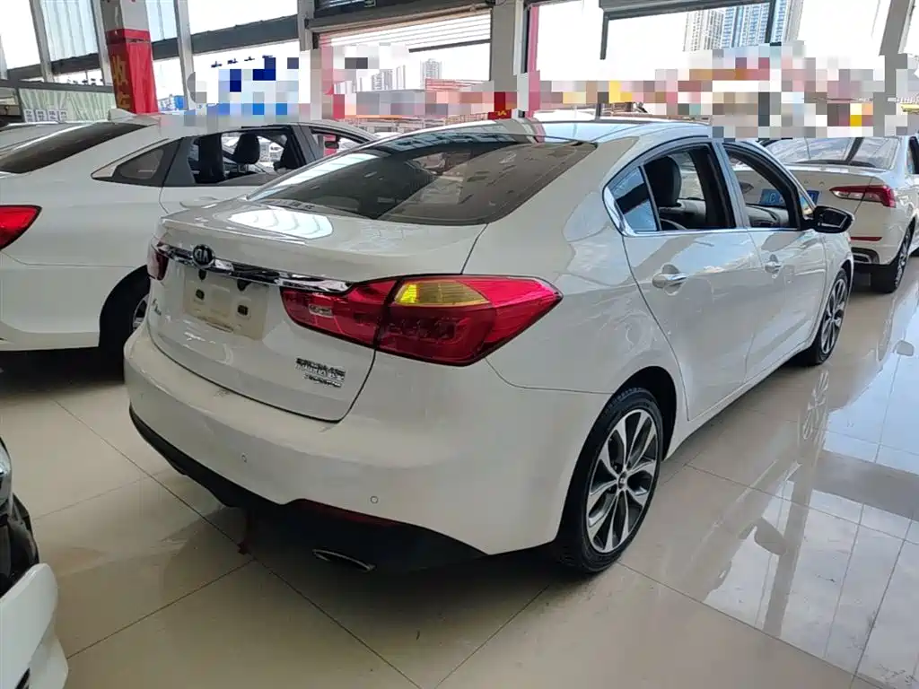 Kia K3 2015 1.6L Automatic Premium фото 7
