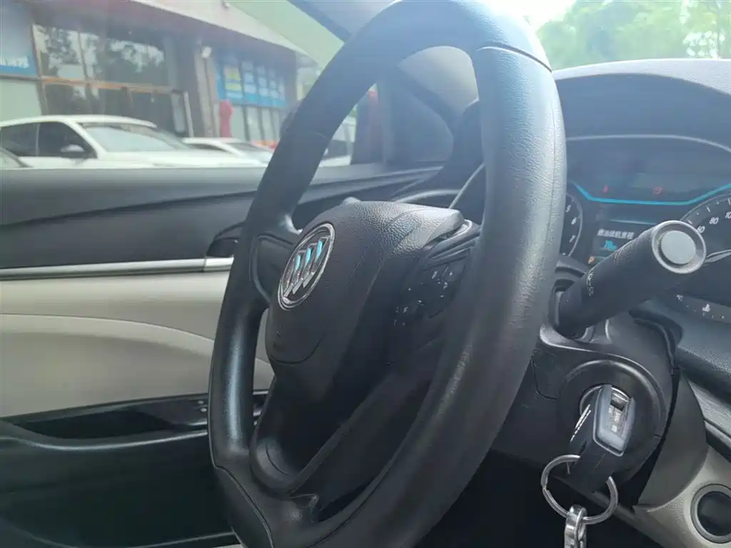 Buick Excelle 2016 15N Automatic Elite фото 11