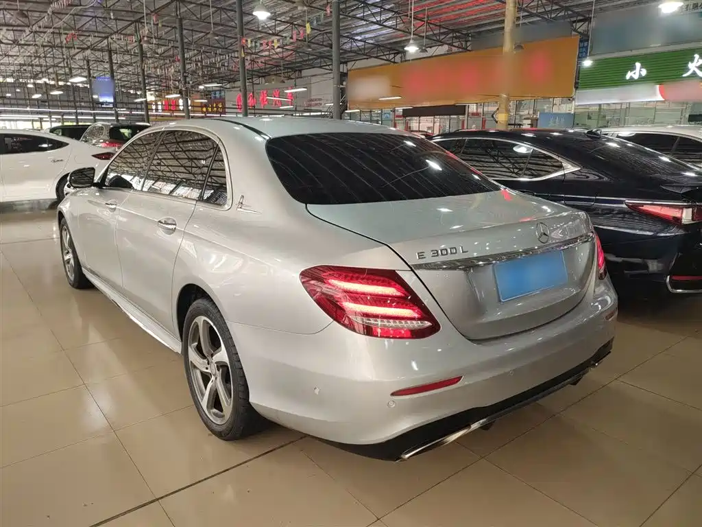 Mercedes-Benz E-Class 2017 E 200 L Sport 4MATIC фото 23