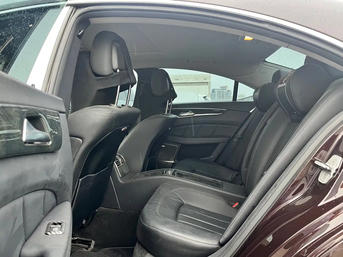 Mercedes-Benz CLS 2012 CLS 300 CGI фото 8