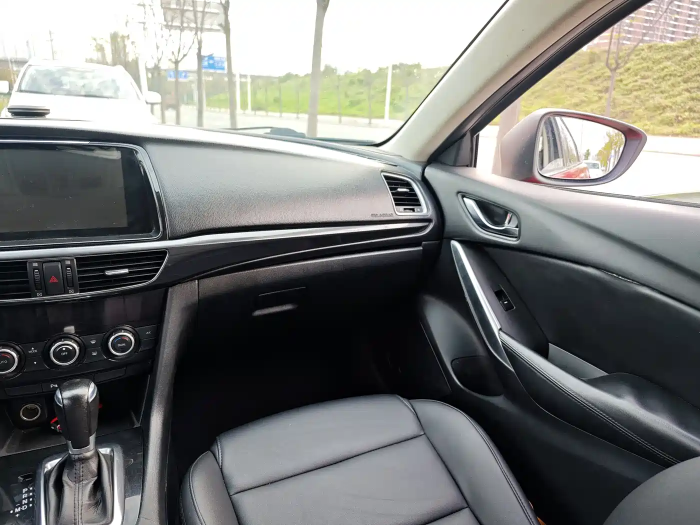 Photo 11 - Mazda Atenza