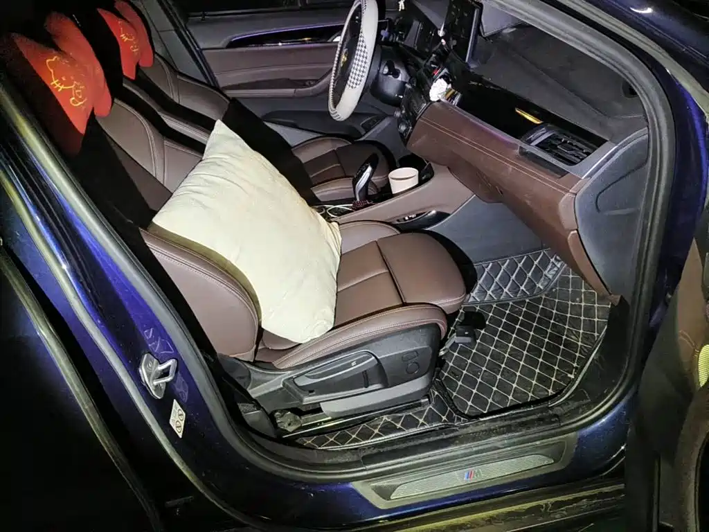 BMW X2, миниатюра 13