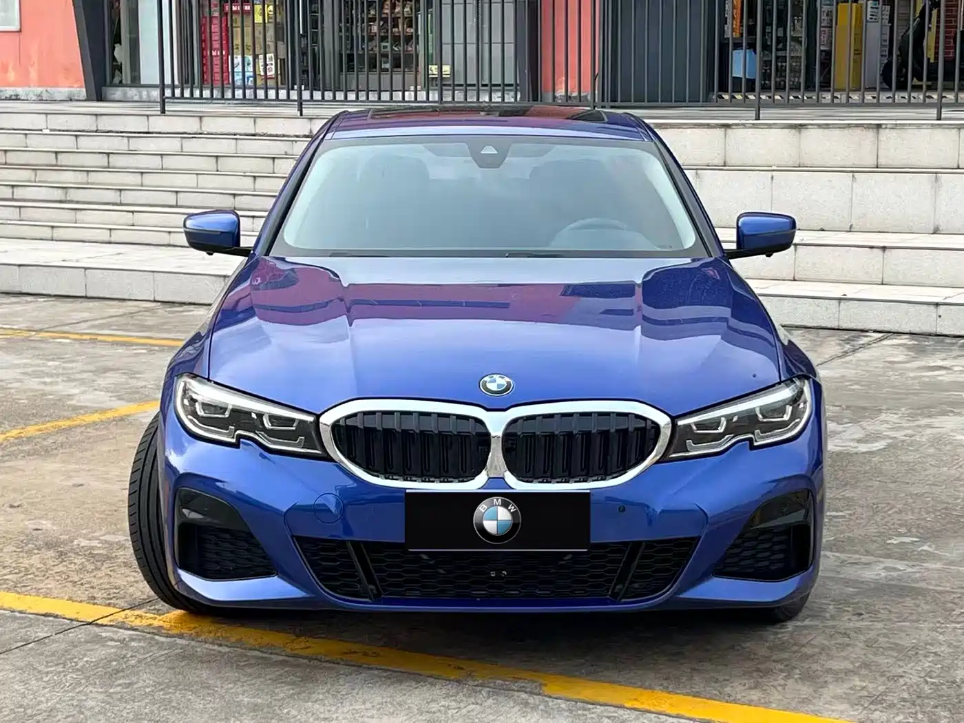 BMW 3 Series 2020 325Li M Sport Package фото 2