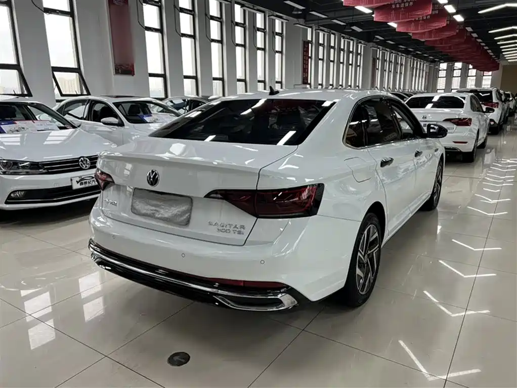 Volkswagen Sagitar 2024 300TSI DSG Surpass Edition фото 14