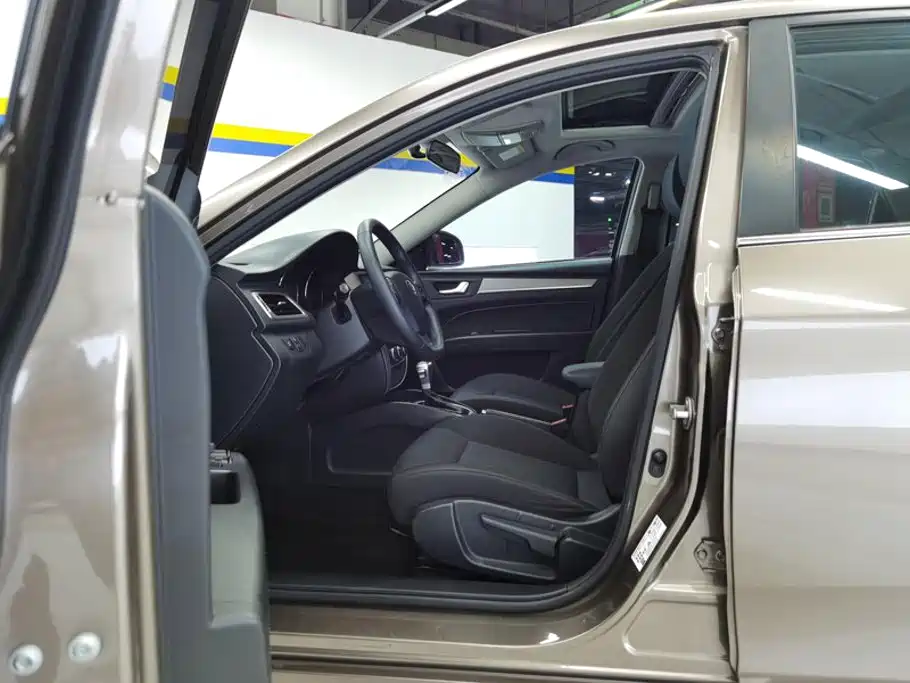 Besturn B30 2016 2016 1.6L Automatic Luxury