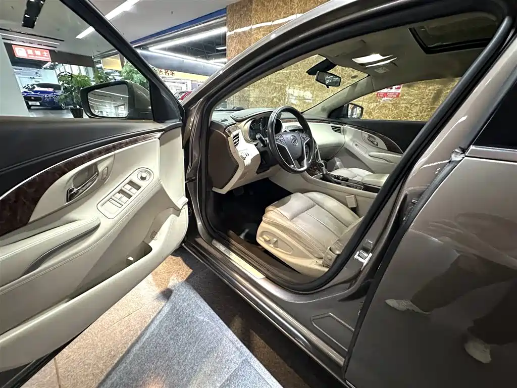 Buick LaCrosse 2013 2.4L SIDI Leading Comfort фото 13