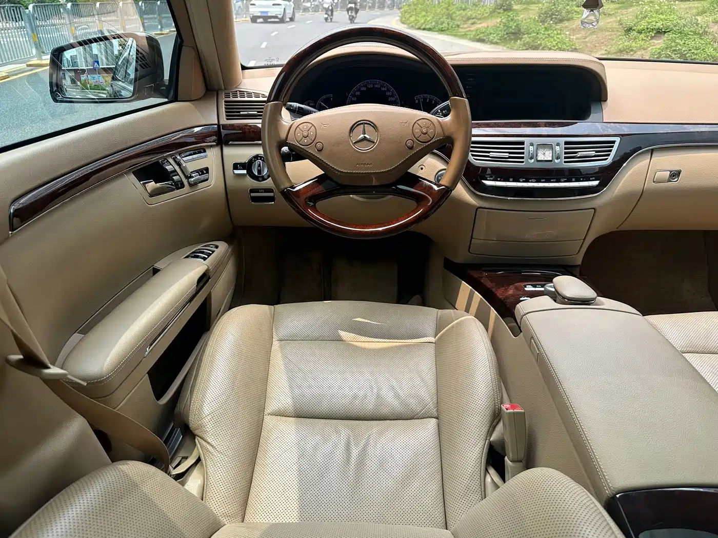 Mercedes-Benz S-Class 2012 S 350 L Grand Edition фото 10