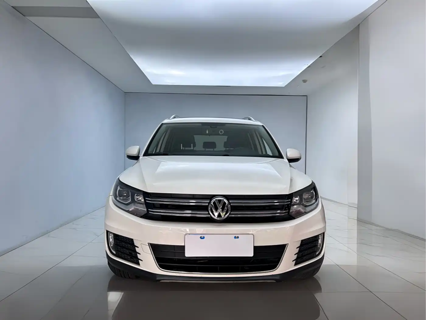 Volkswagen Tiguan 2016 Model 300TSI Automatic 2WD Luxury Edition фото 2