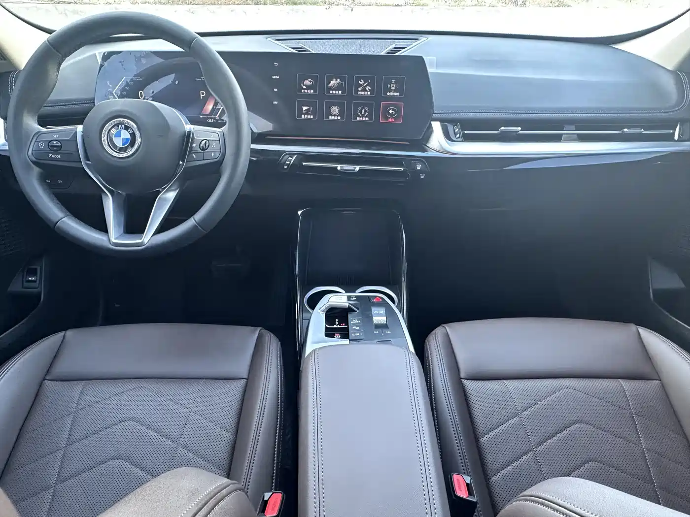 BMW X1 2023 sDrive20Li X Design Package фото 11