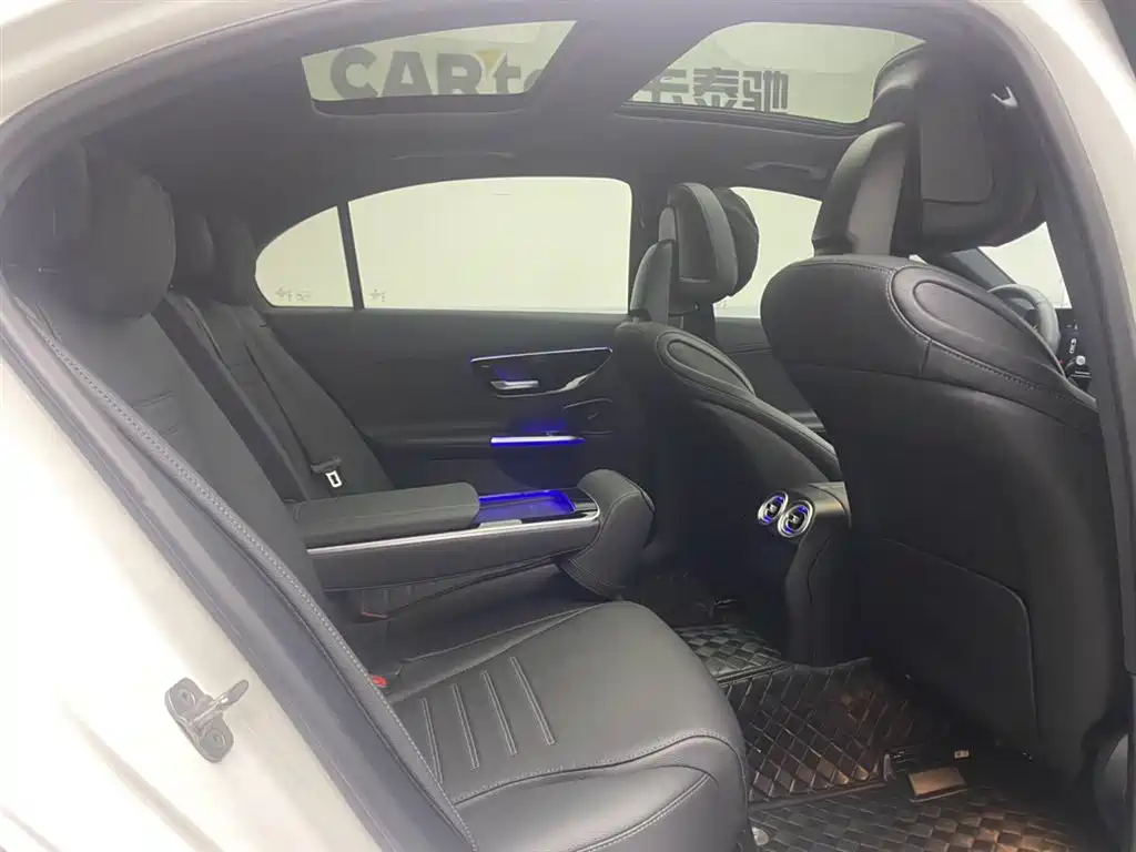 Mercedes-Benz C-Class 2024 Facelift C 260 L Sport фото 23