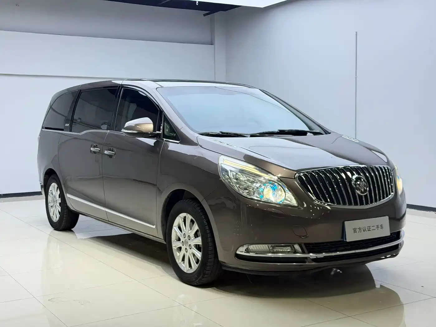 Buick GL8 2011 2011 3.0L XT Luxury Business Flagship
