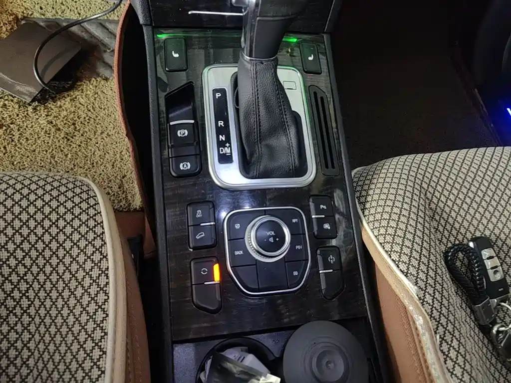 Haval H6 Coupe 2015 Blue Label 2.0T 2WD Premium фото 14