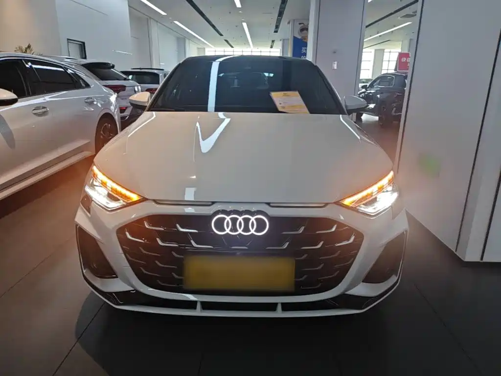 Фото 3 - Audi A3