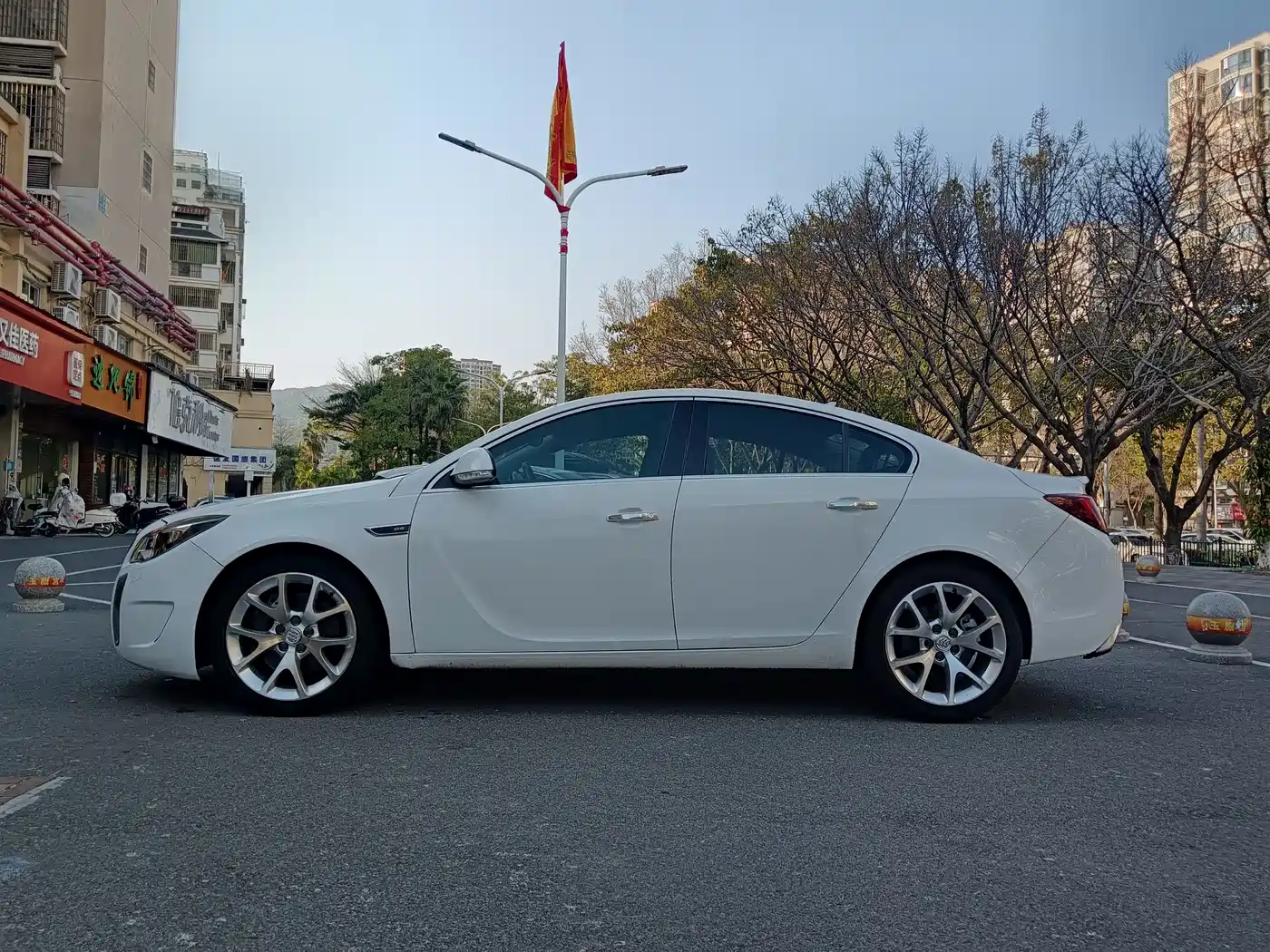 Buick Regal 2014 GS 2.0T Passion Sport Edition фото 4
