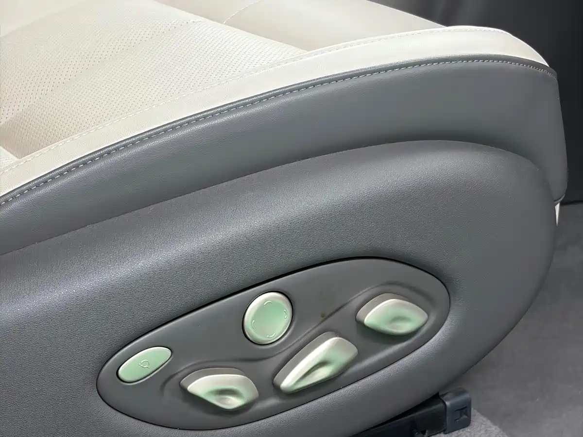 ZHIJI AUTOMOBILE ZHIJI LS6