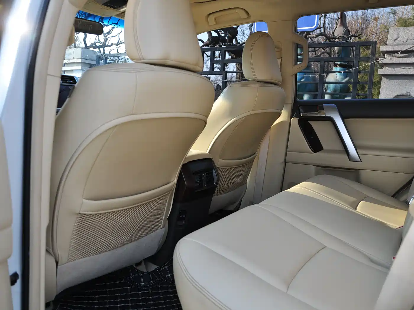 Toyota Prado 2016 3.5L Auto TX-L фото 7
