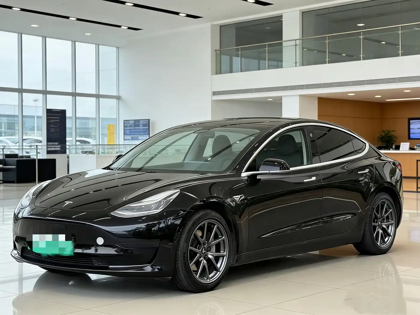 TESLA MODEL 3