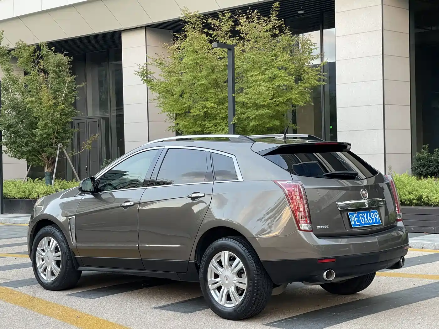 Фото 5 - Cadillac SRX
