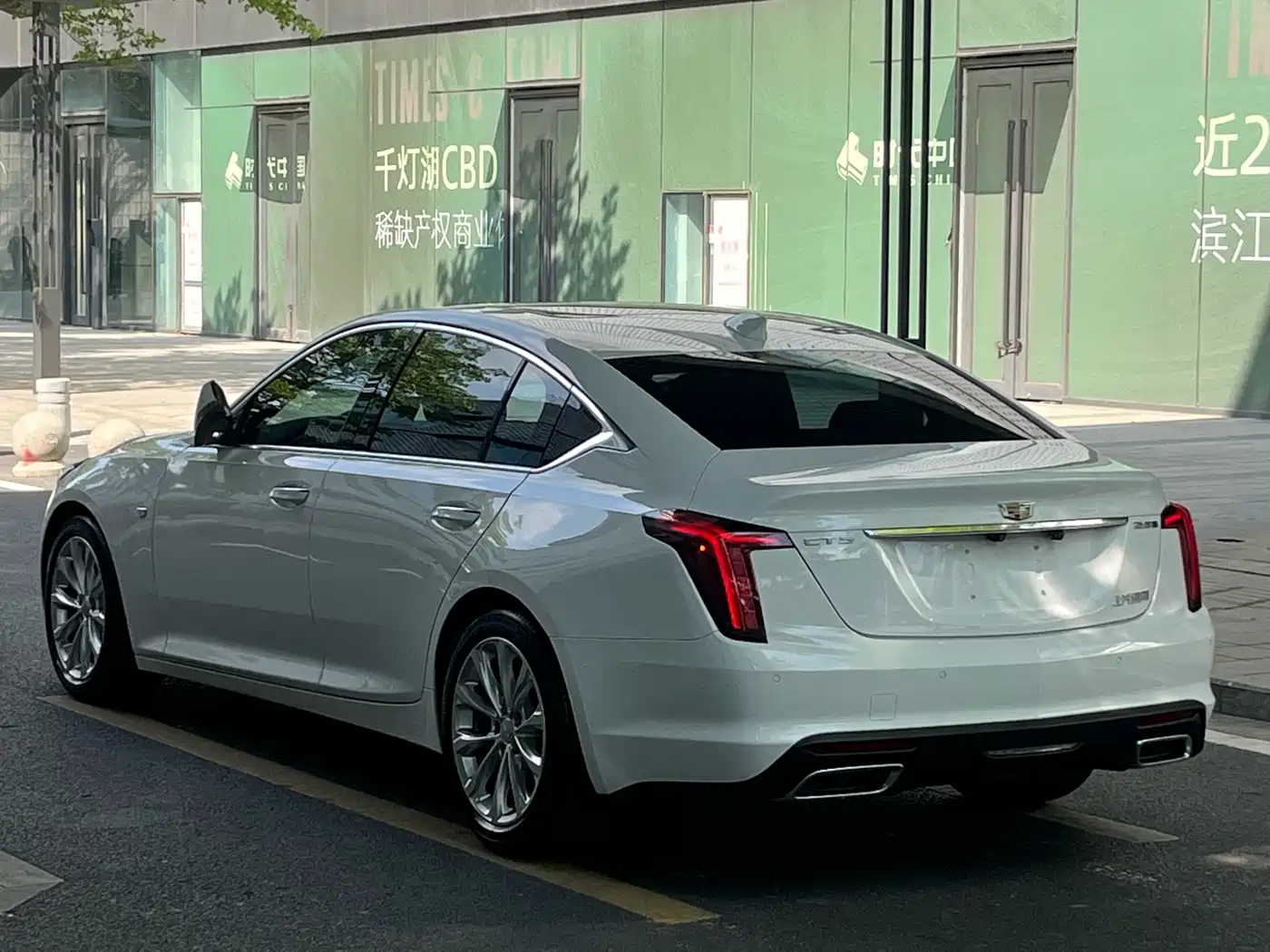 CADILLAC CT5