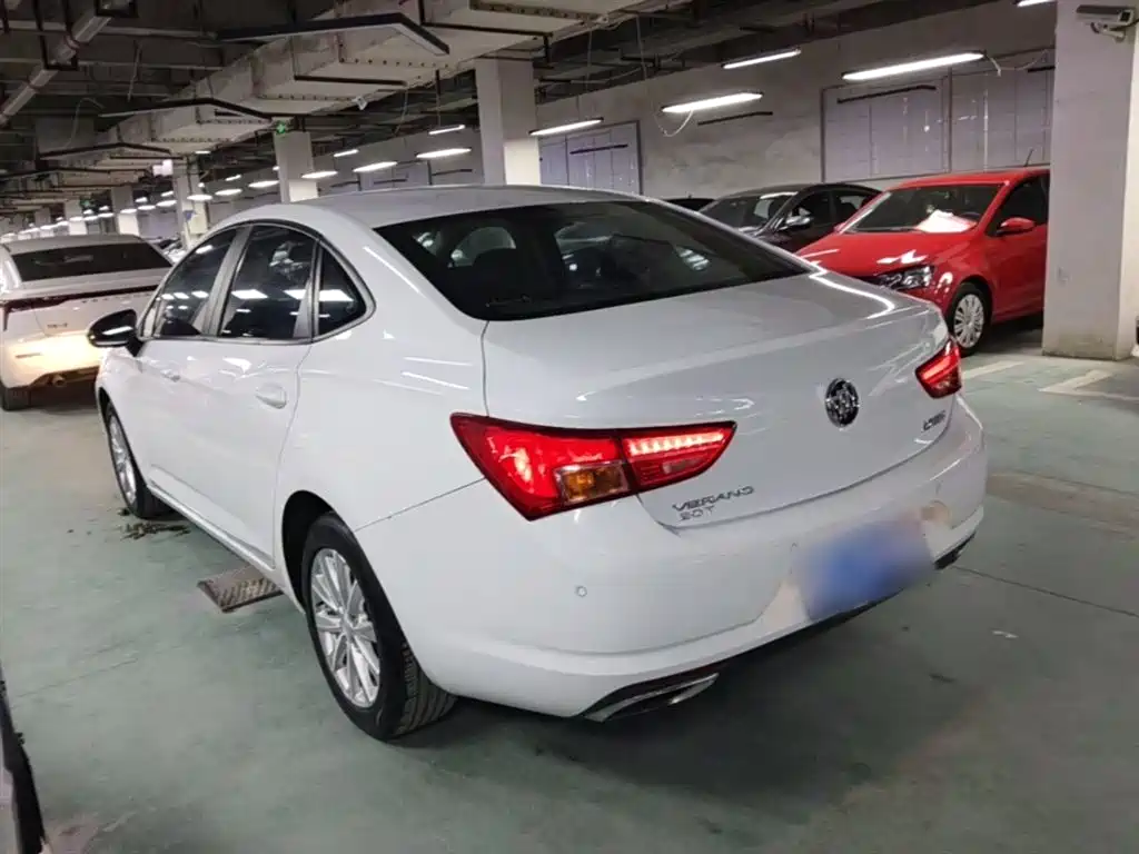 Buick Verano 2015 Sedan 20T Dual-clutch Leading фото 5