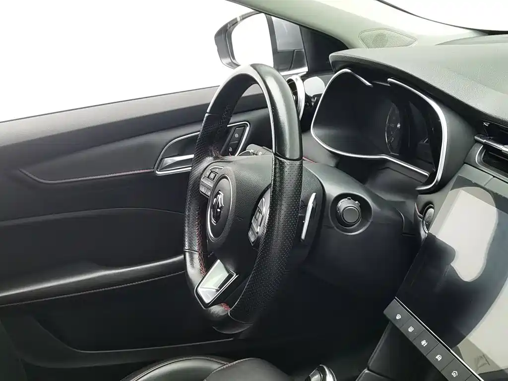 Фото 22 - MG MG6