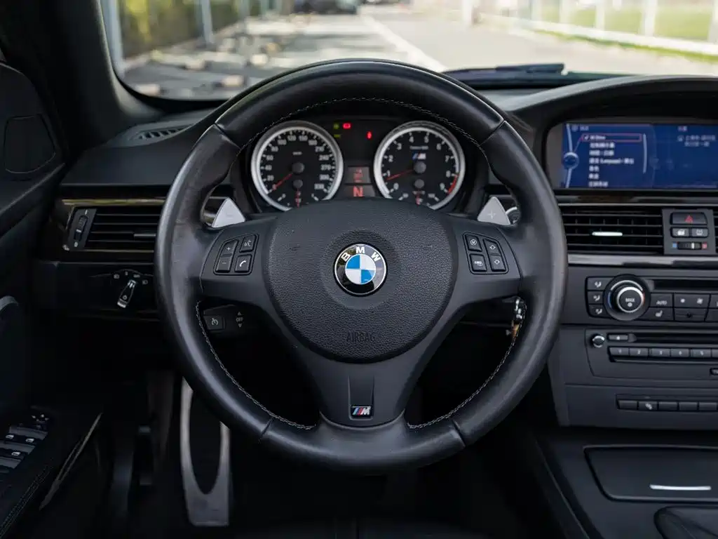 BMW M3 2009 BMW M3 Convertible фото 11
