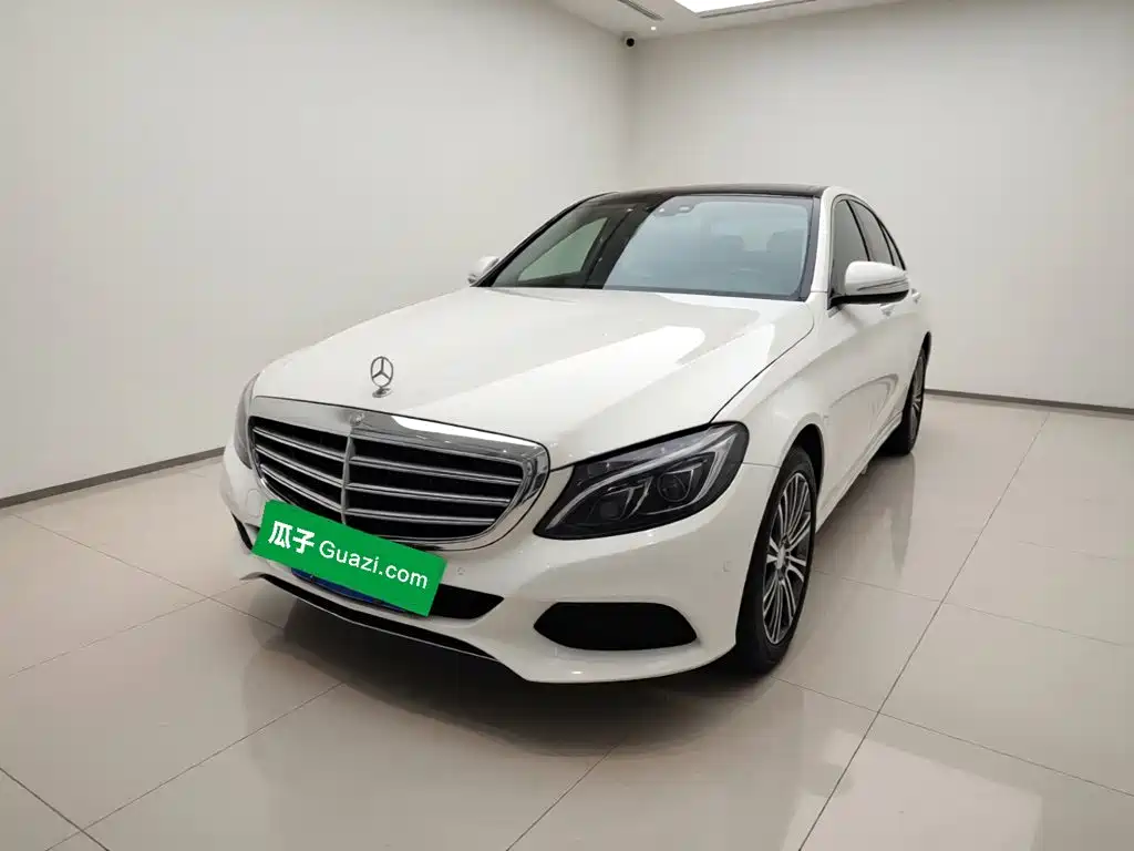 Фото 1 - Mercedes-Benz C-Class