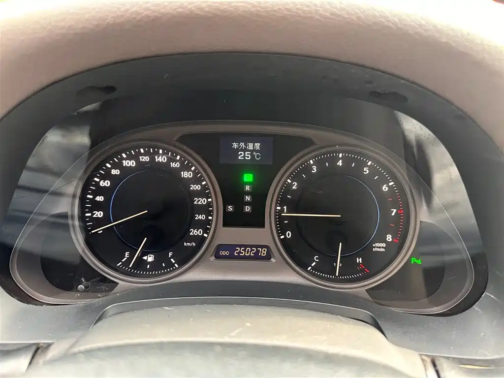 Lexus IS 2009 300 Luxury Edition фото 16
