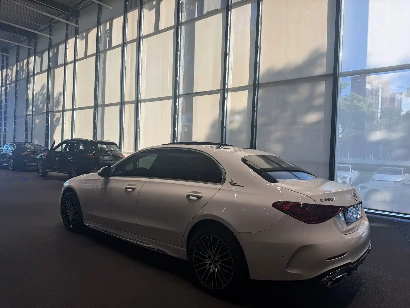 Mercedes-Benz C-Class, миниатюра 5