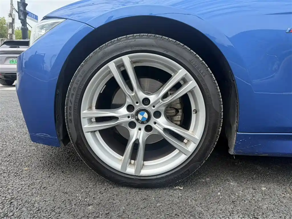 BMW 3 Series 2017 320Li M Sport фото 19
