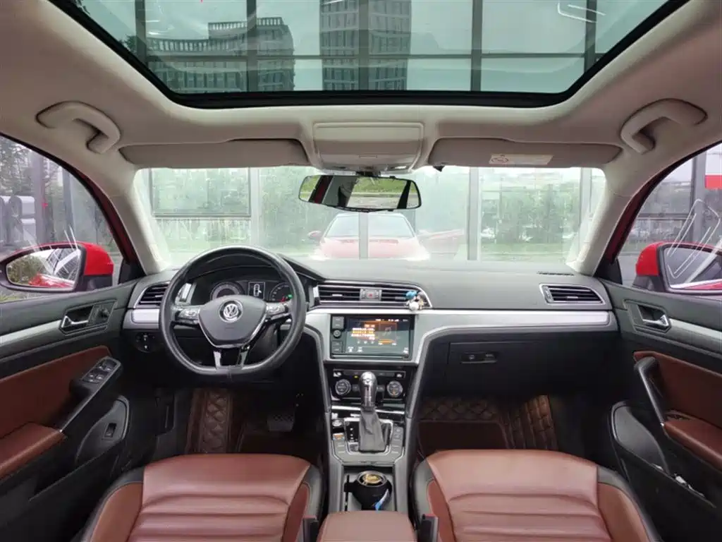 Volkswagen Lamando 2019 280TSI DSG Comfort Edition China V фото 8