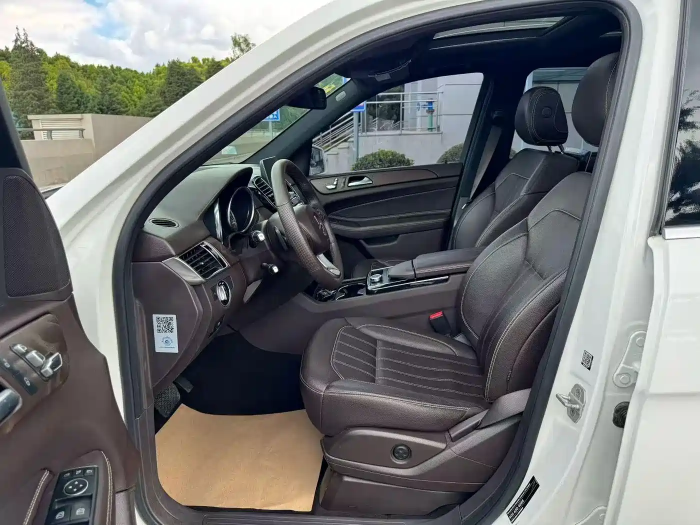 Mercedes-Benz GLE 2016 GLE 320 4MATIC Luxury фото 2