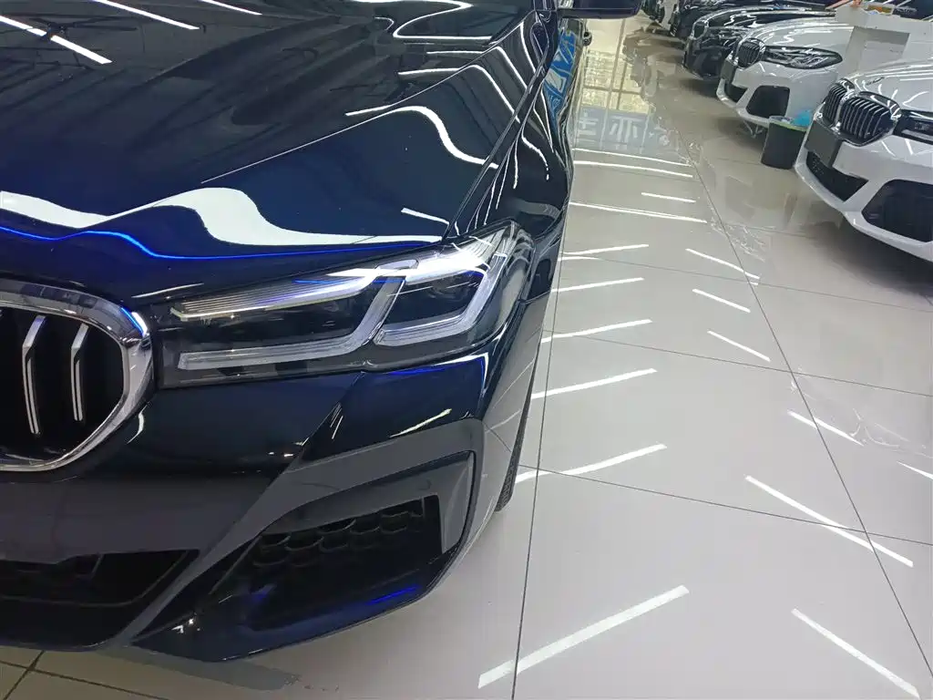BMW 5 Series 2022 Model Second Facelift 525Li M Sport Package фото 18