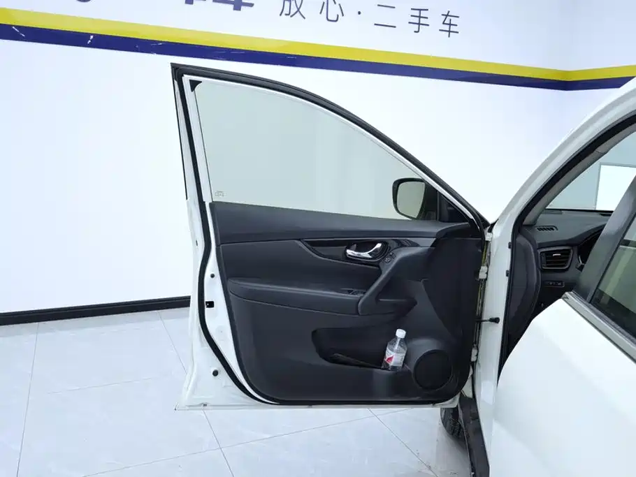 Nissan X-Trail, миниатюра 7