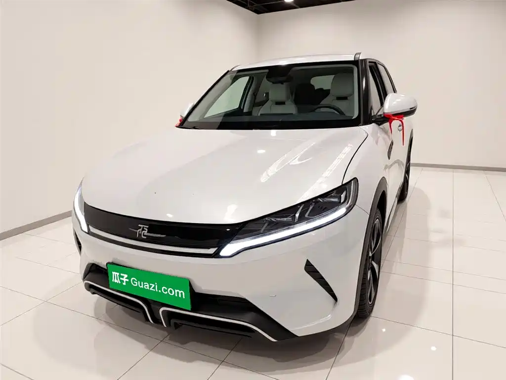 BYD Yuan UP 2024 401KM Leading Edition фото 3
