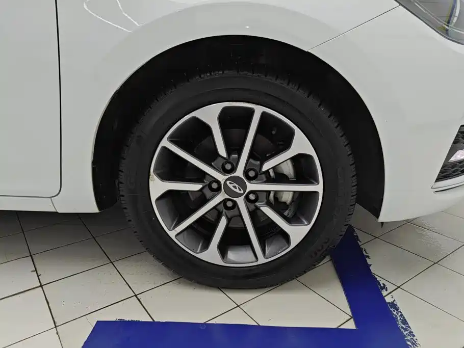 Chery Arrizo 5 2023 2021 PRO 1.5L CVT Youth Edition
