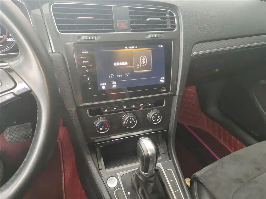 Volkswagen Golf 2020 280TSI DSG Luxury фото 13