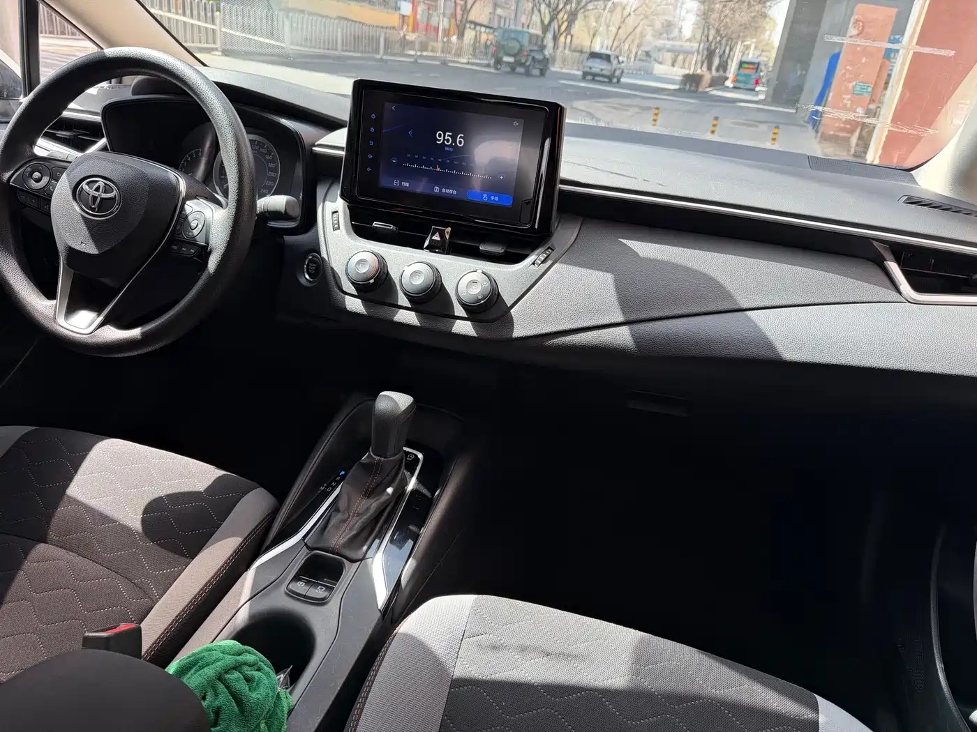 Toyota Corolla 2023 1.2T Pioneer Edition фото 7