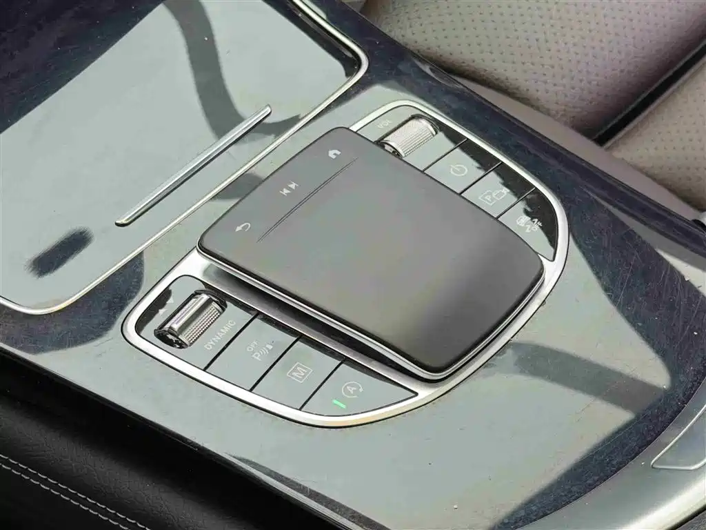 Mercedes-Benz GLC 2021 GLC 260 L 4MATIC Sporty фото 17