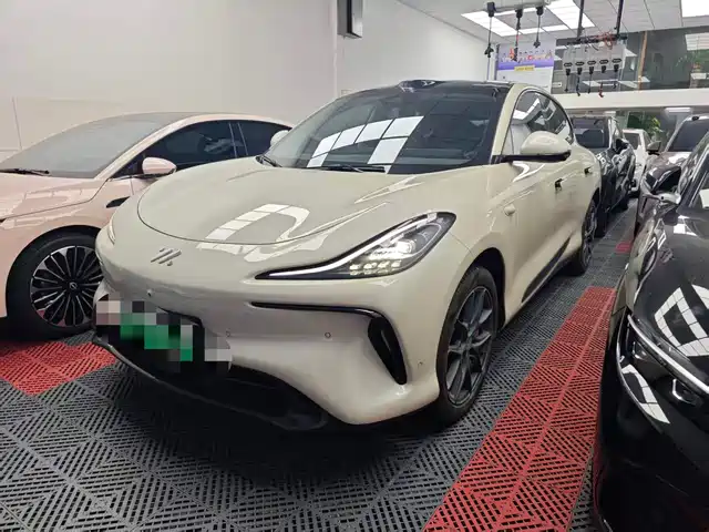 IM Motors IM LS6 2023 Max Standard Edition